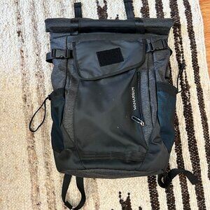 Wanaroam Black Backpack